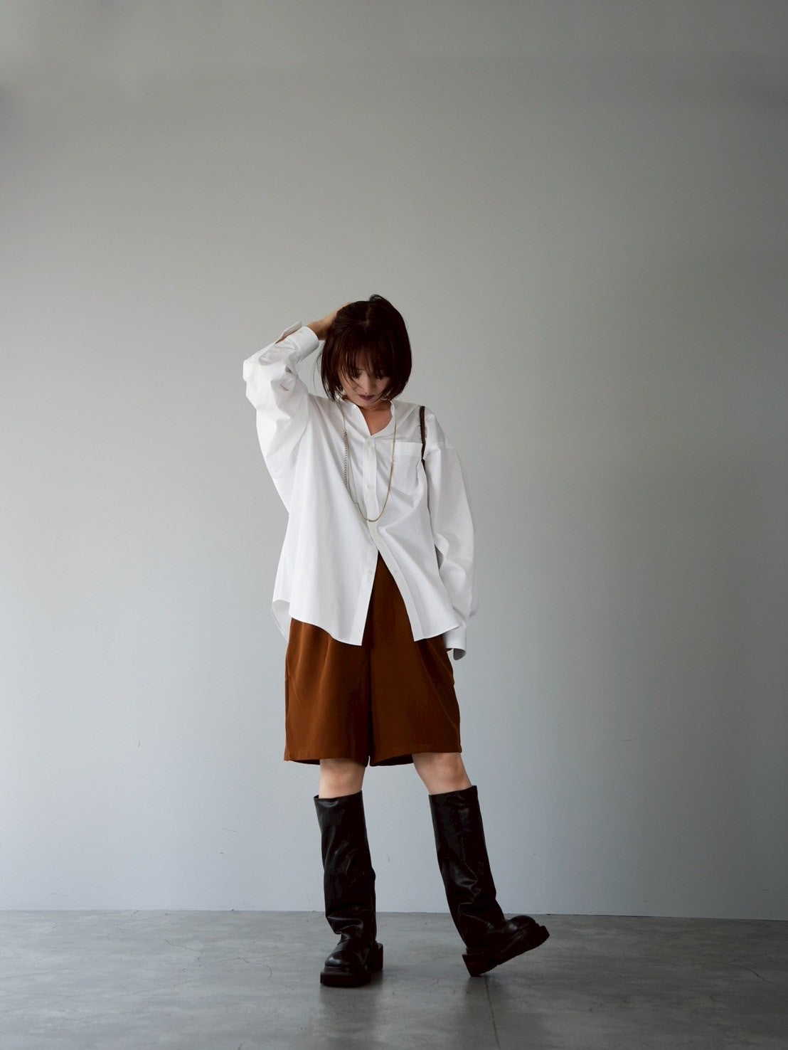 559023 Vintage loose long boots