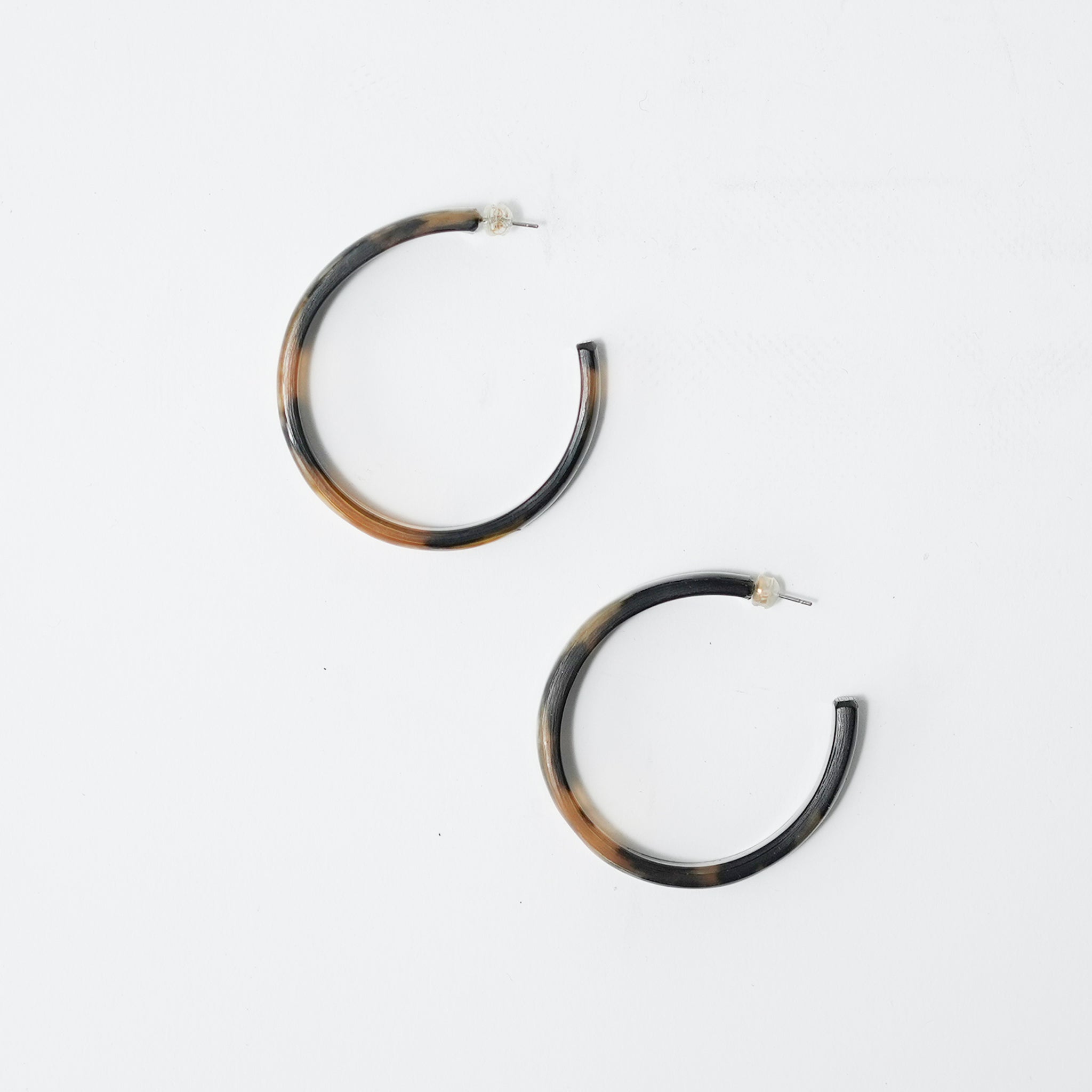 540245 buffalo horn hoop earrings