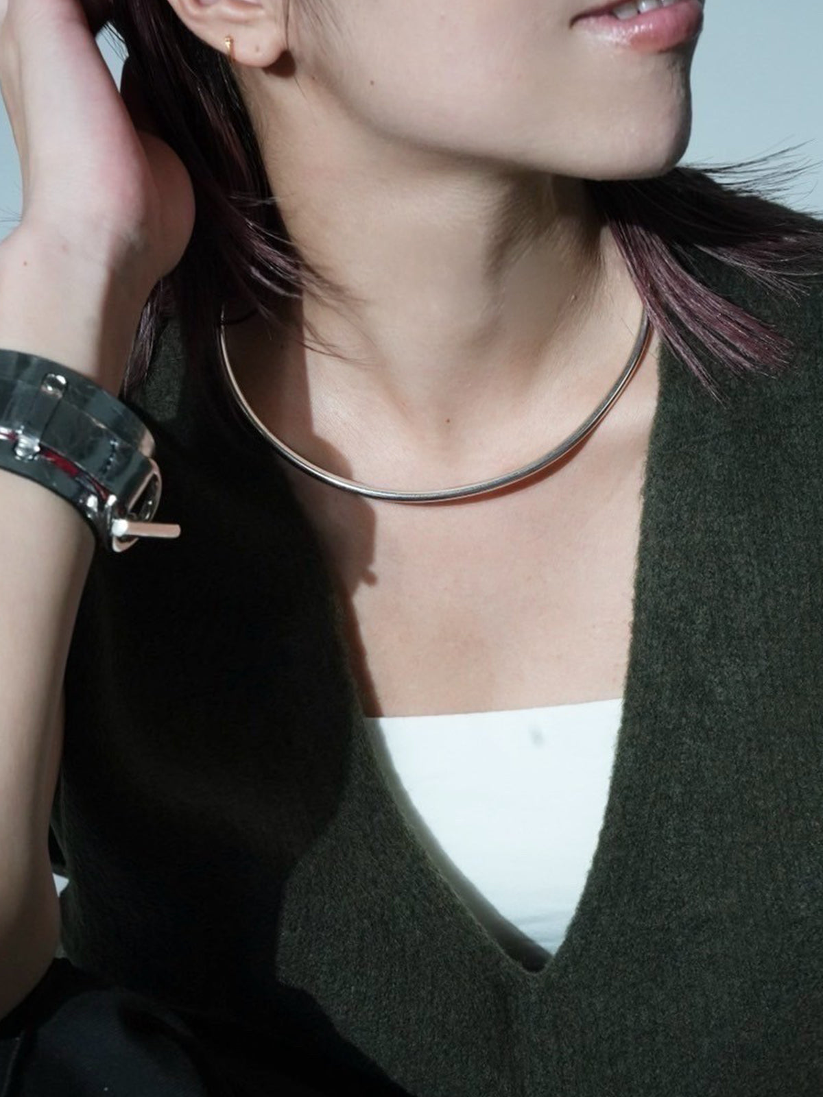 540253 Neck cuff choker