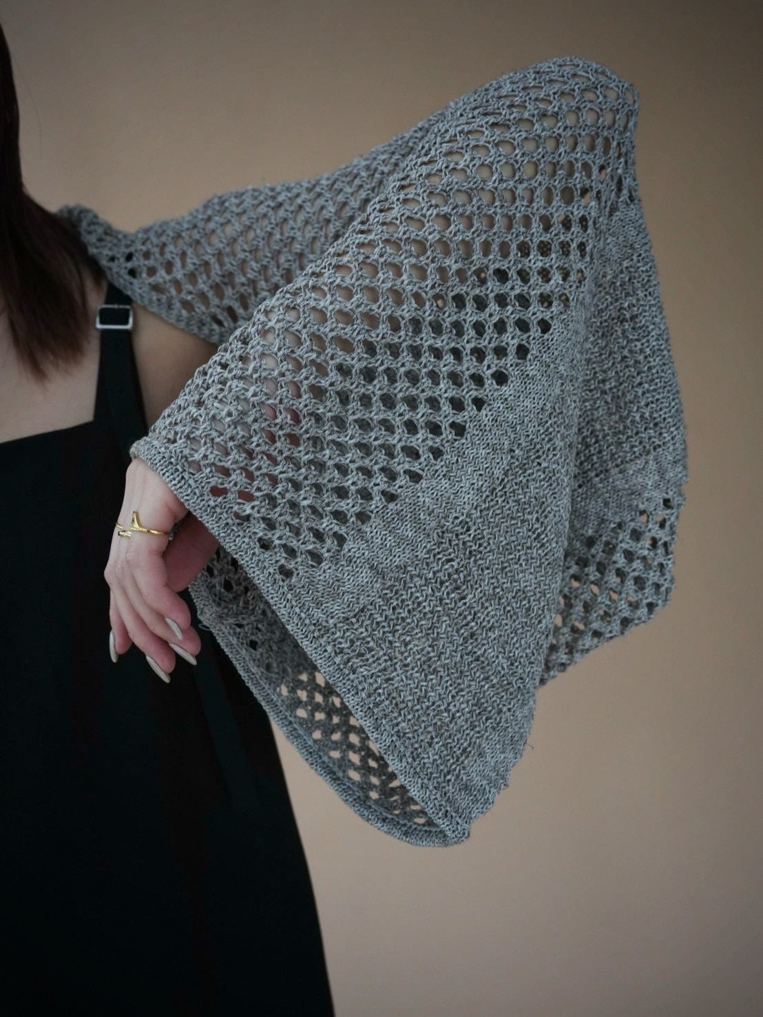 540404 Knitted blouse