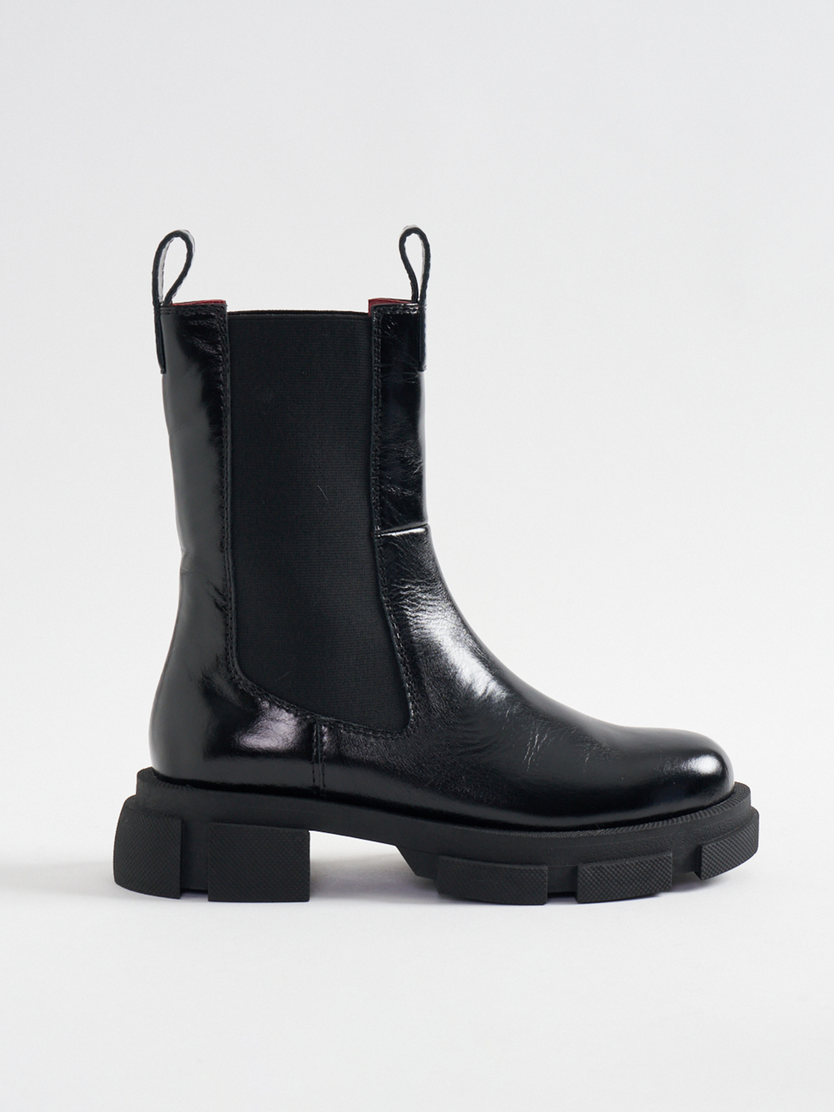 518029 Thick-soled side gore boots
