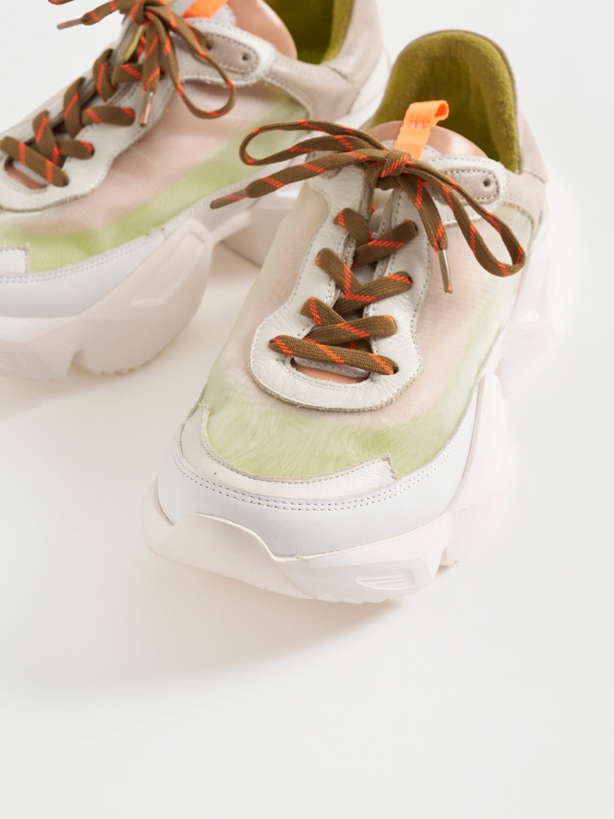 526067 Sheer sneakers