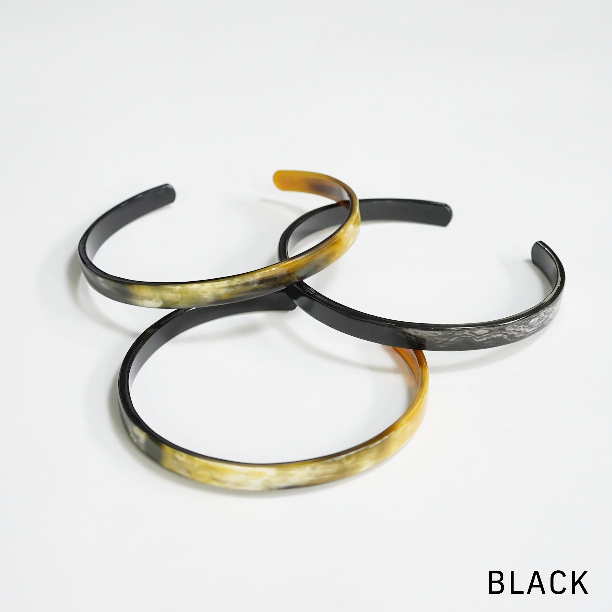 530218 バッファローホーン チョーカー