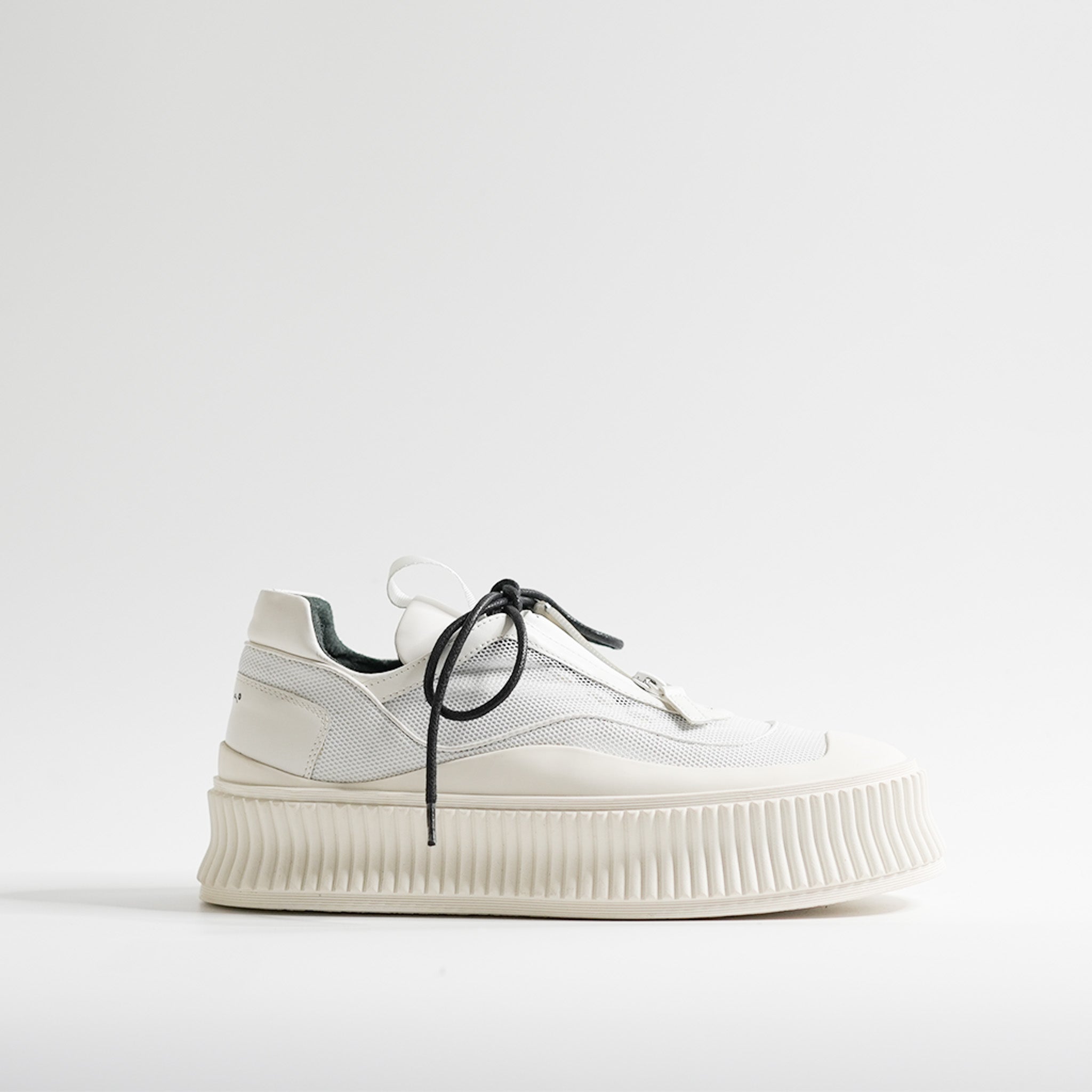536078 & 546087 Block Shoelace Sneakers