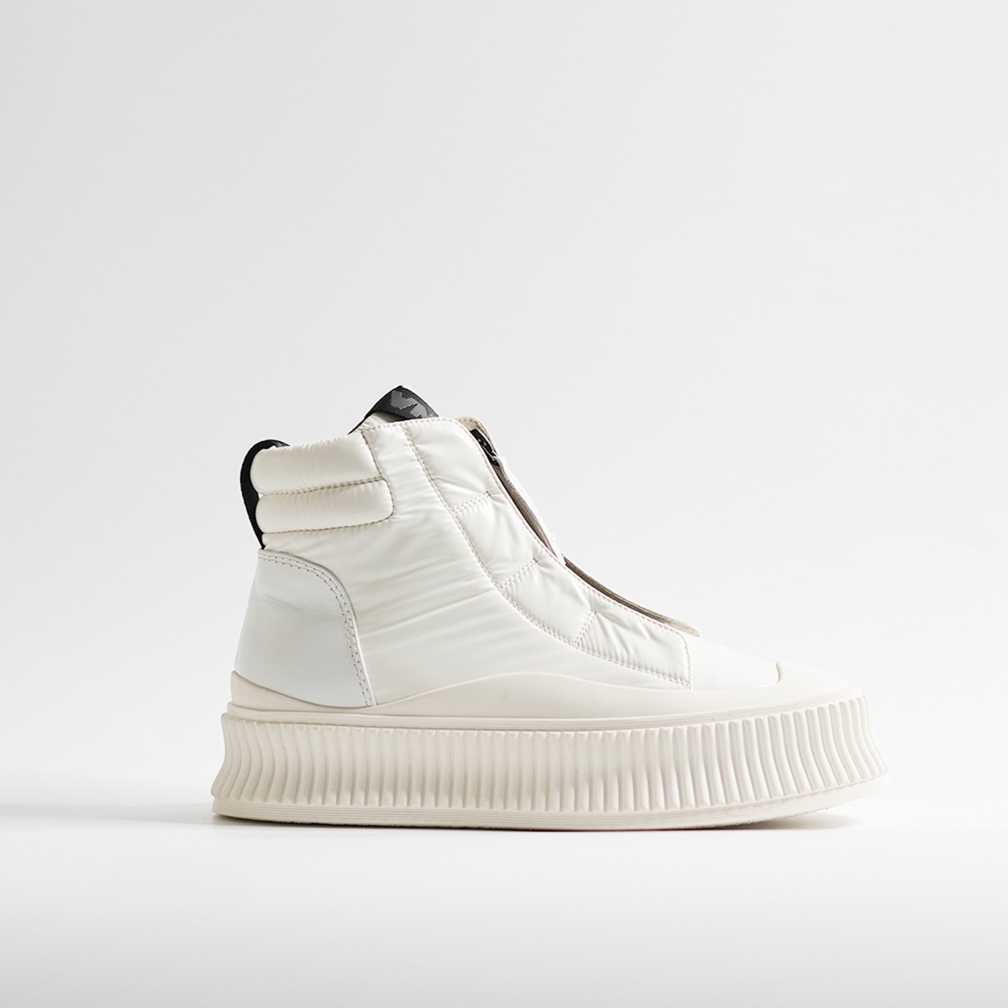 536079 Block high-top sneakers