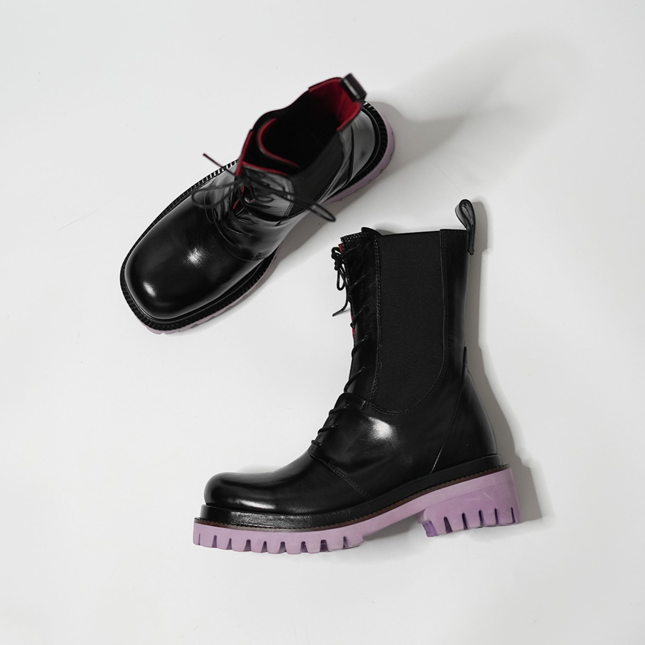 537064 Lace-up side gore boots
