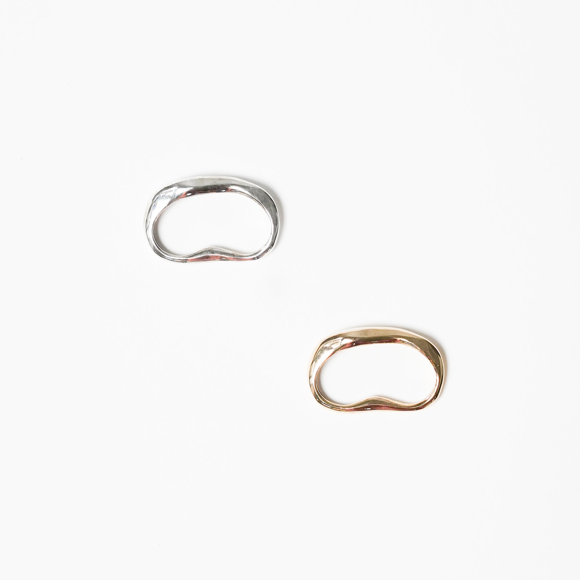 540261 Two finger ring