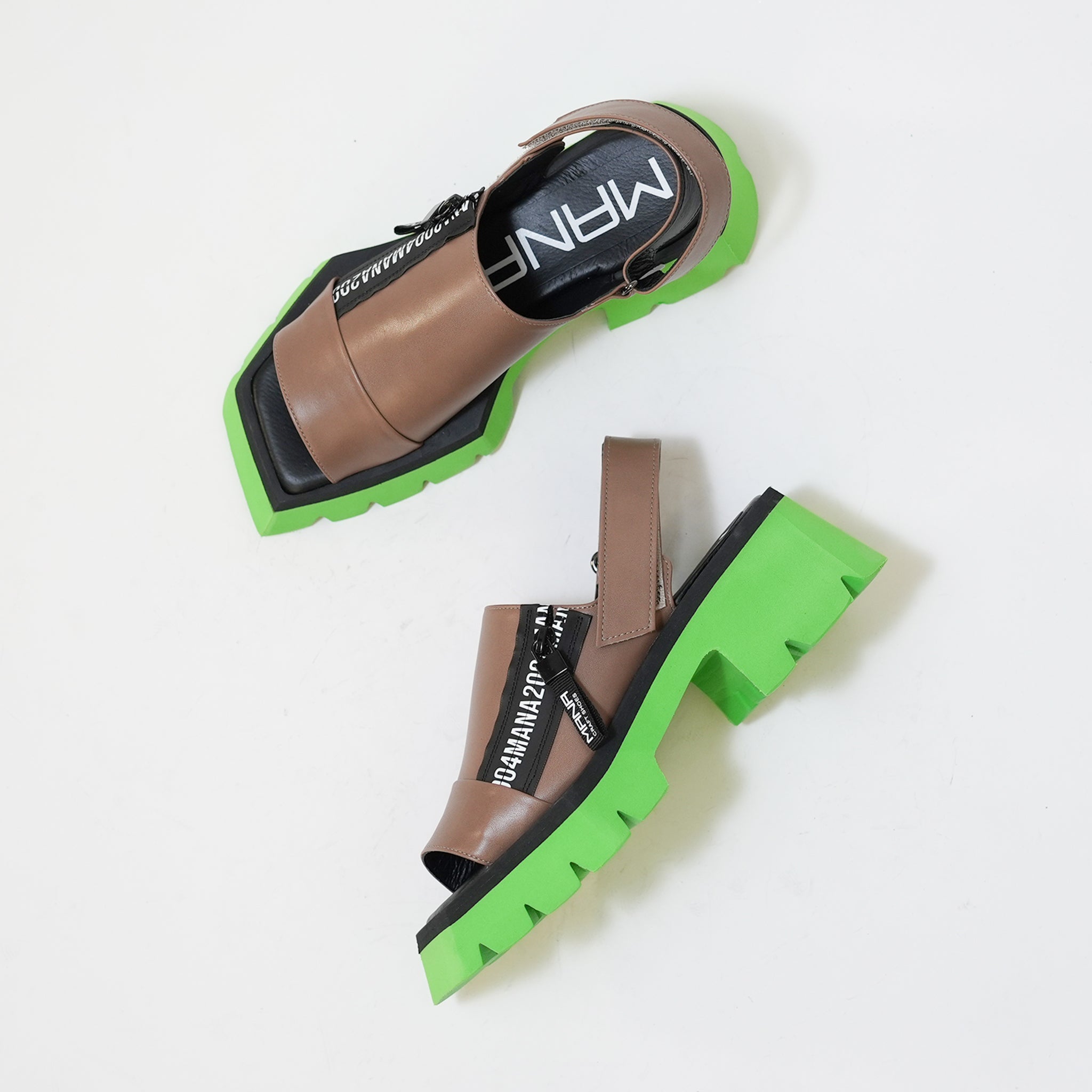 542180 Color sole, side zip back belt