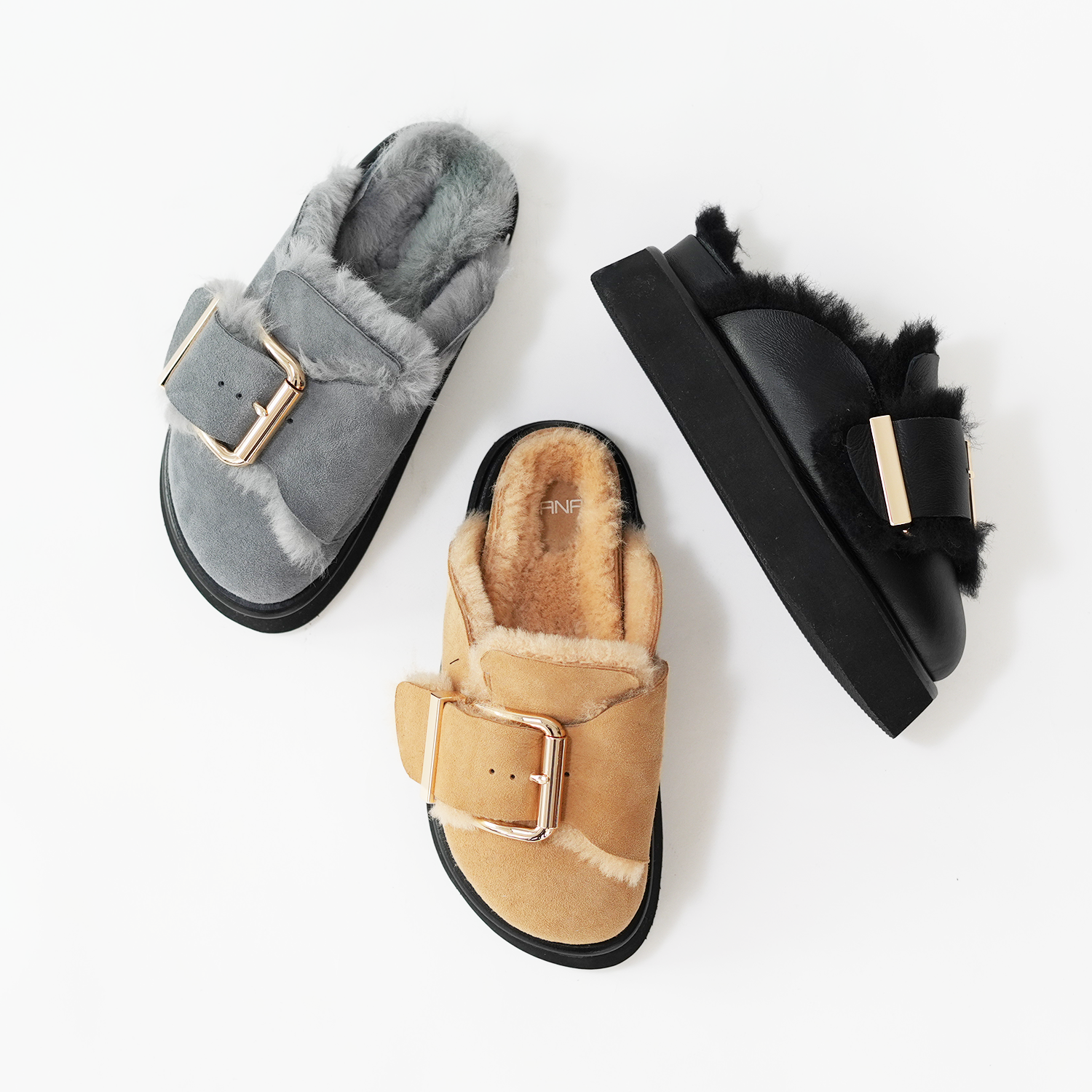 545028 Big Belt Mouton Clog