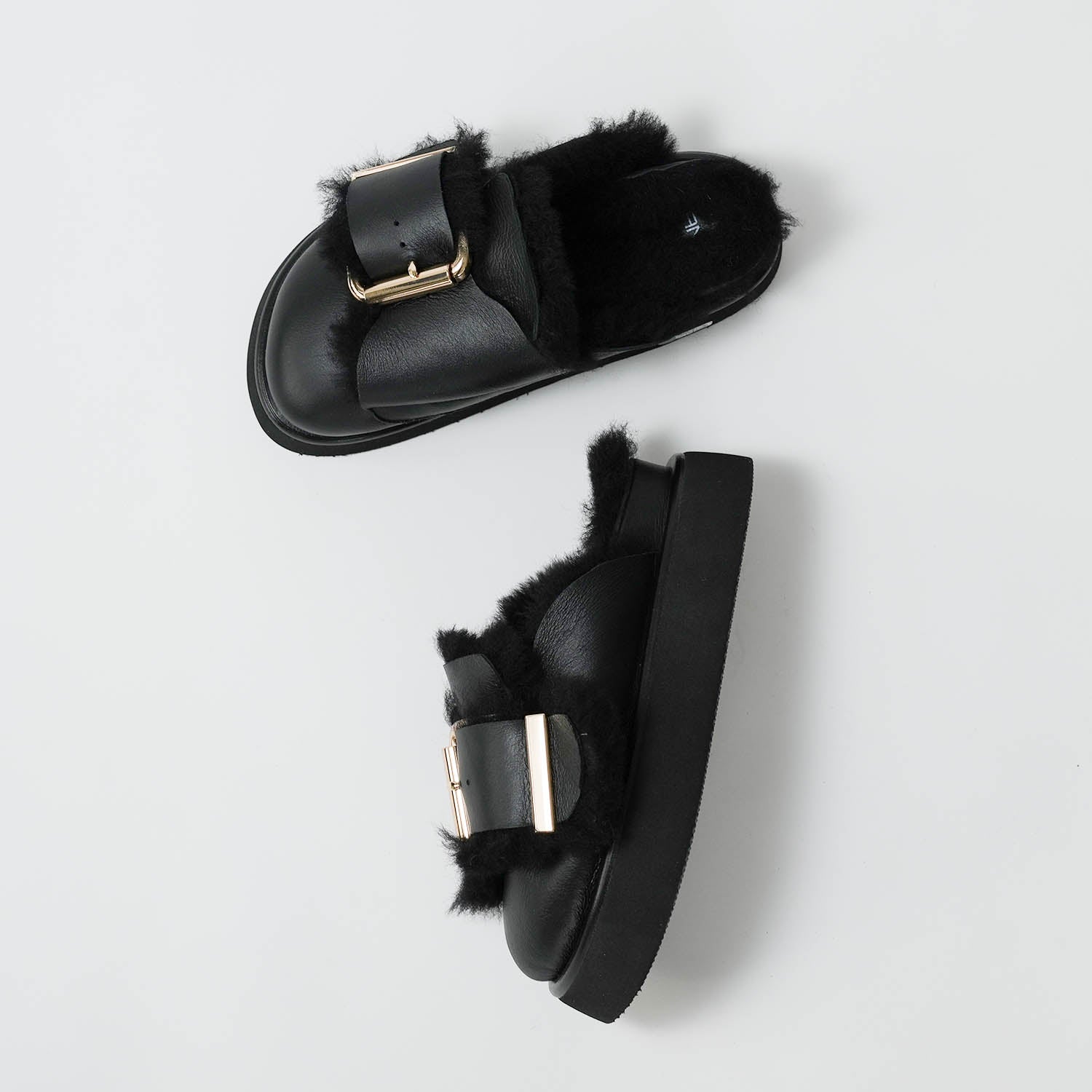 545028 Big Belt Mouton Clog