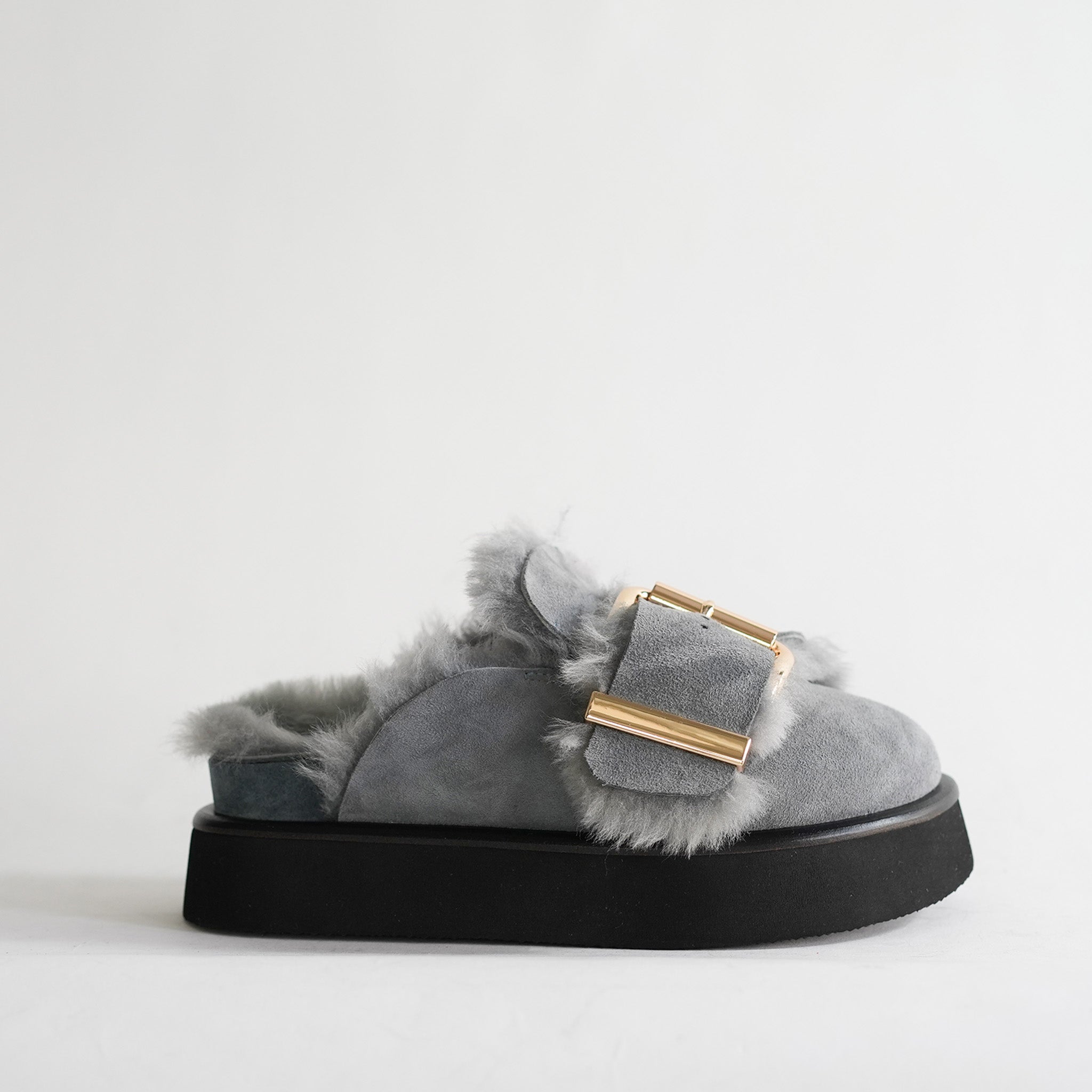 545028 Big Belt Mouton Clog