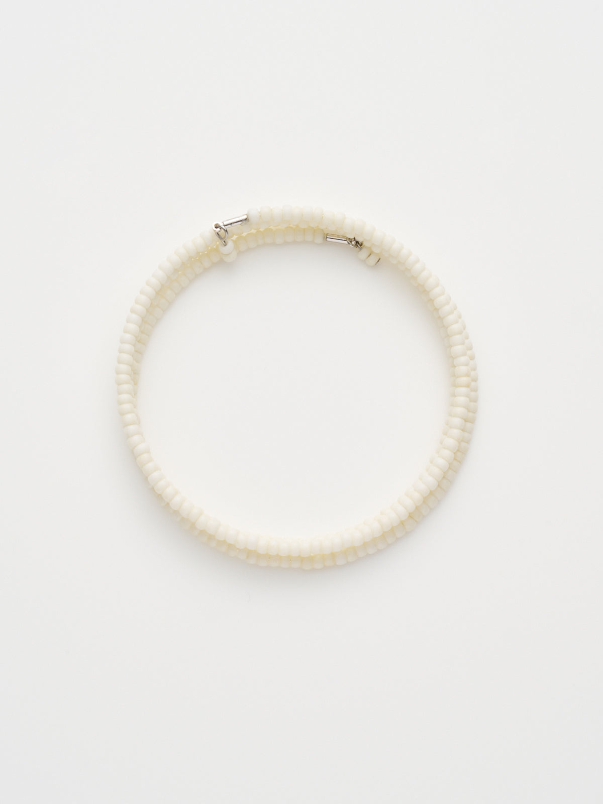 550217 Beaded bangle