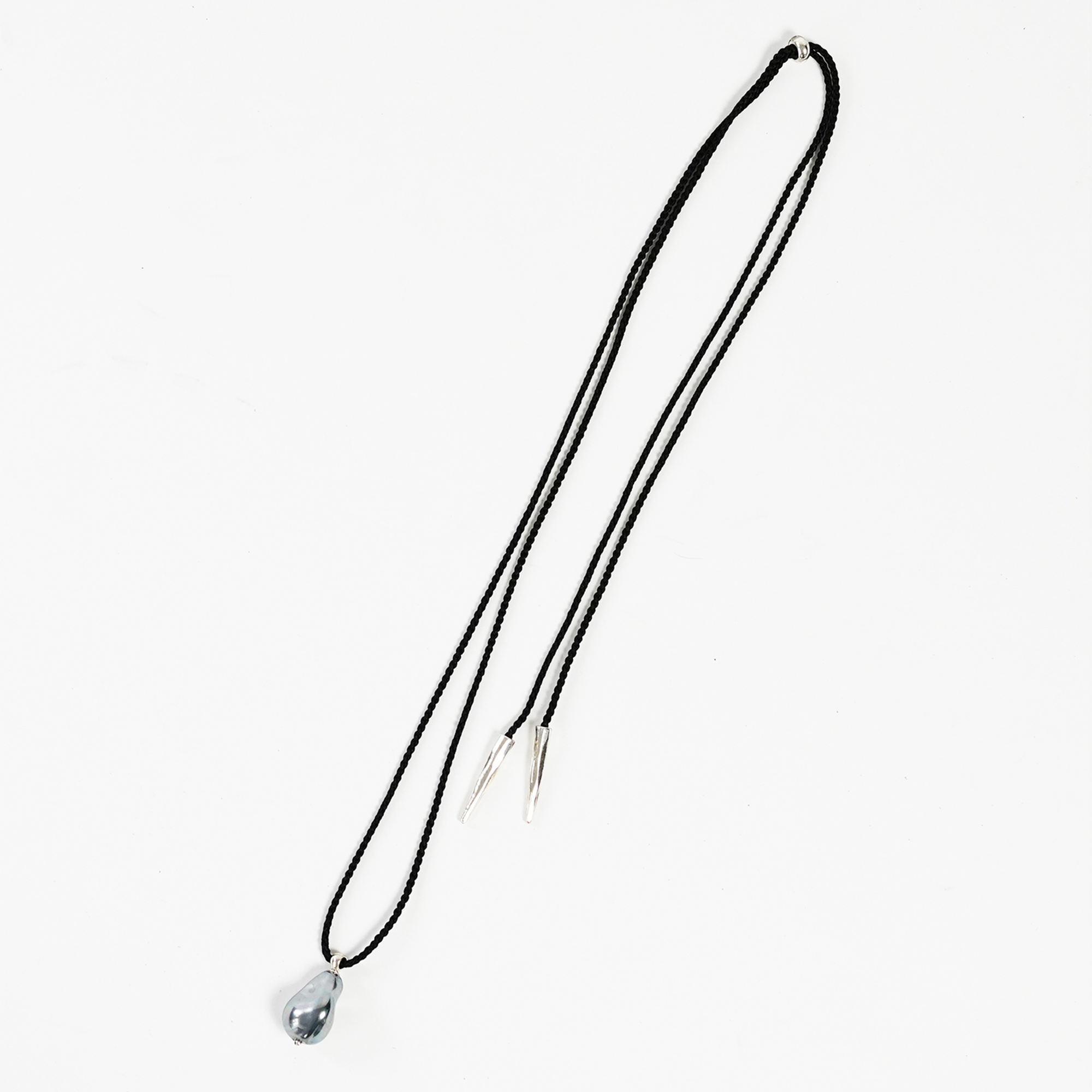 550264 Baroque code long necklace