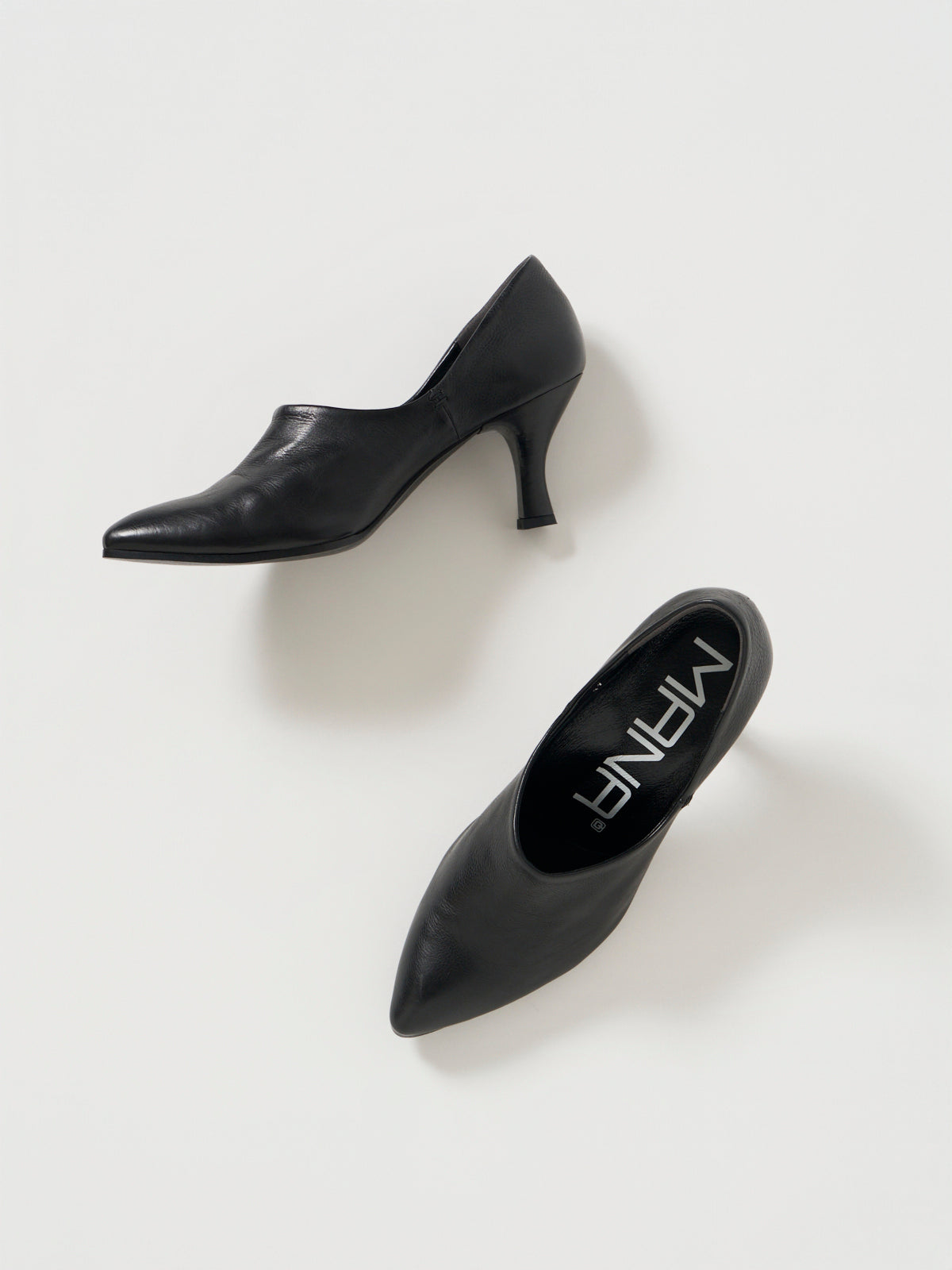 551080 深履き口パンプス