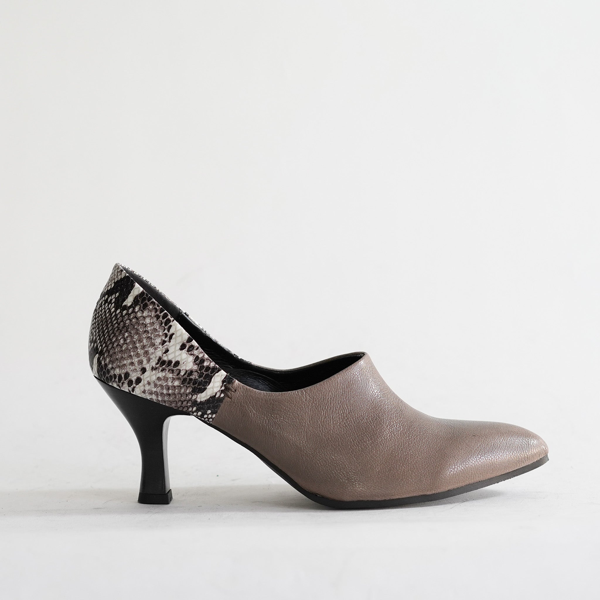 551080&591412 Deep-cut pumps