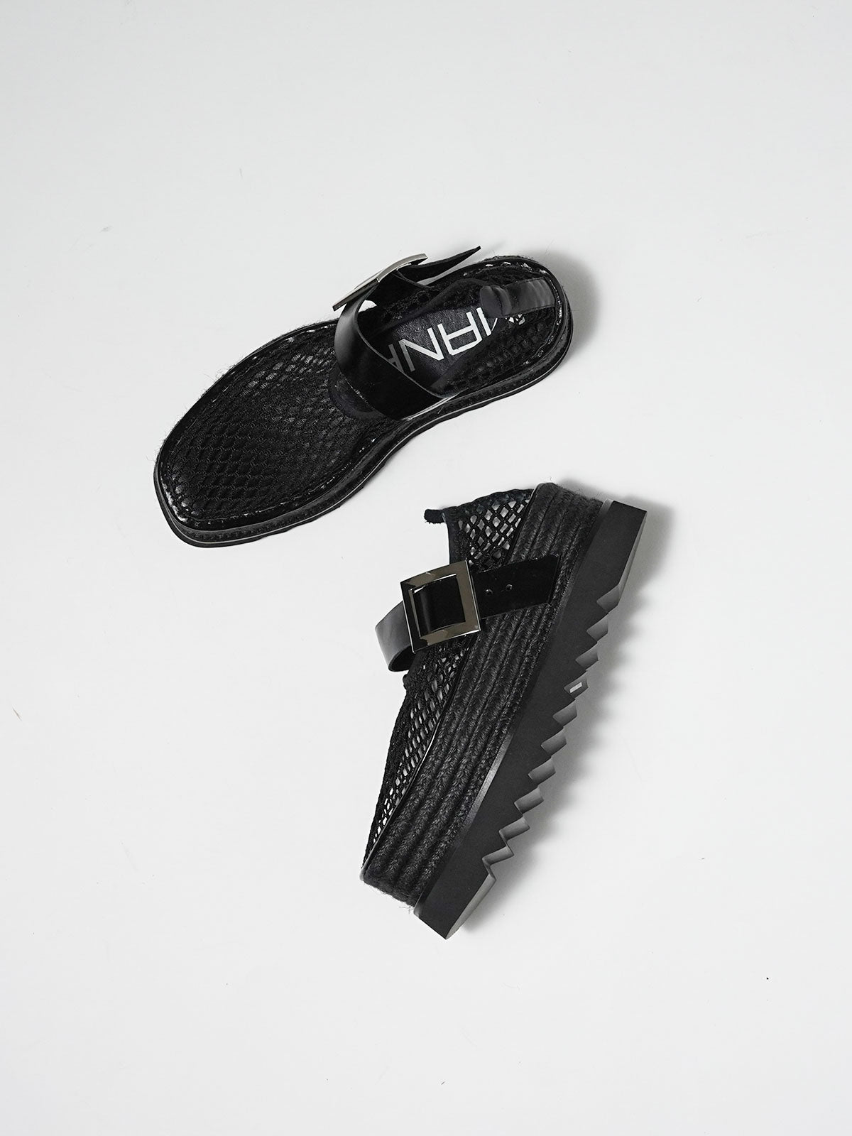 551184 ジュート・メッシュシューズ