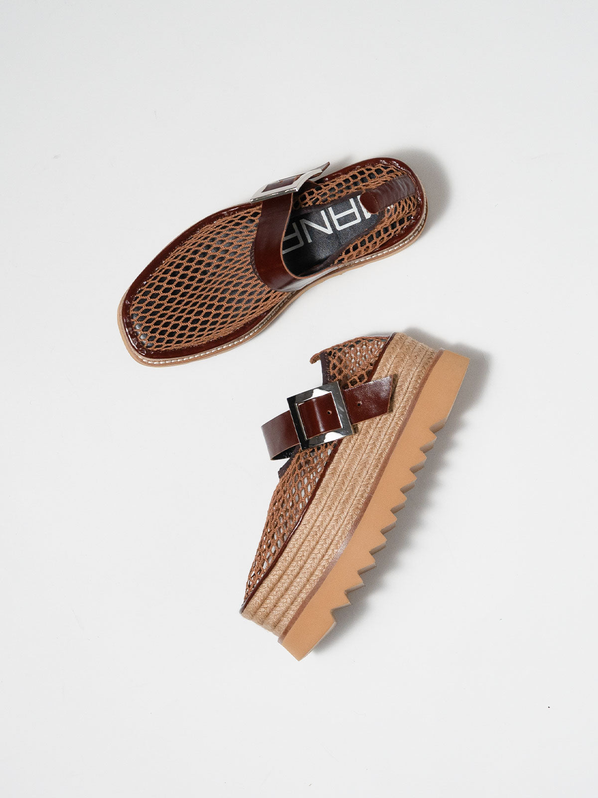 551184 ジュート・メッシュシューズ