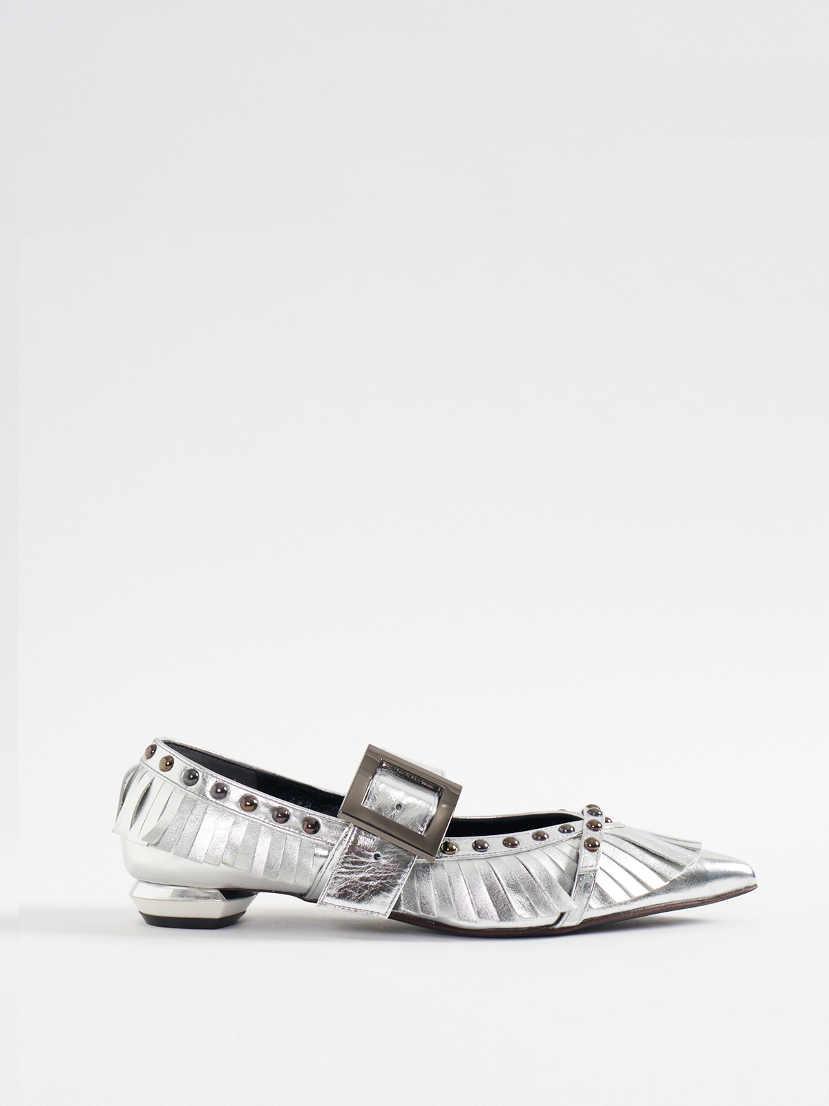 551193 Fringe and studded pumps