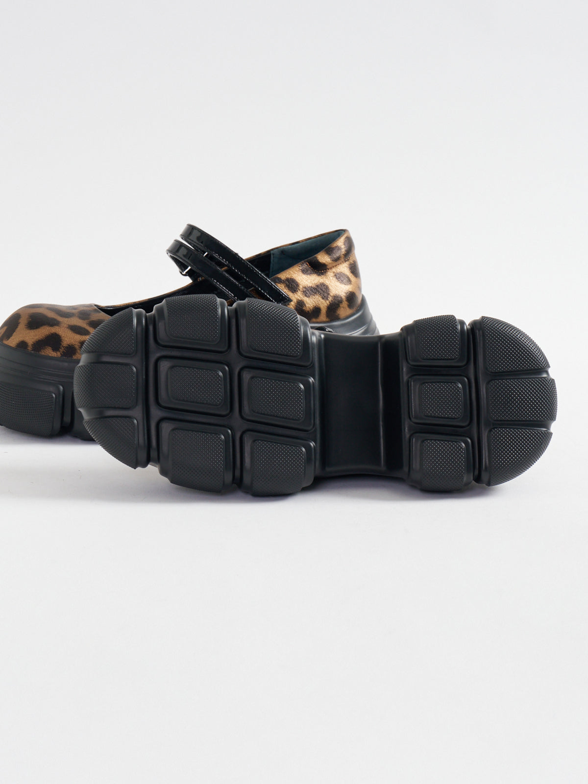 551204 Double Belt Mary Jane