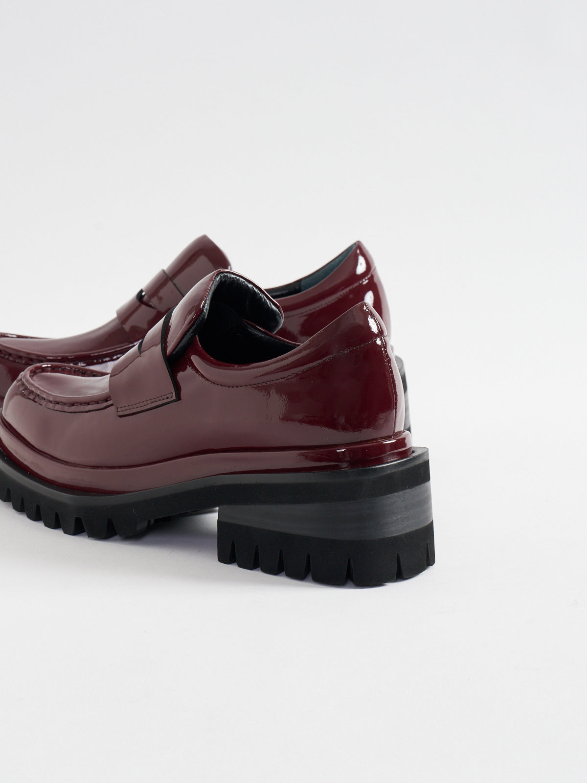 551205 Big Sole Loafers