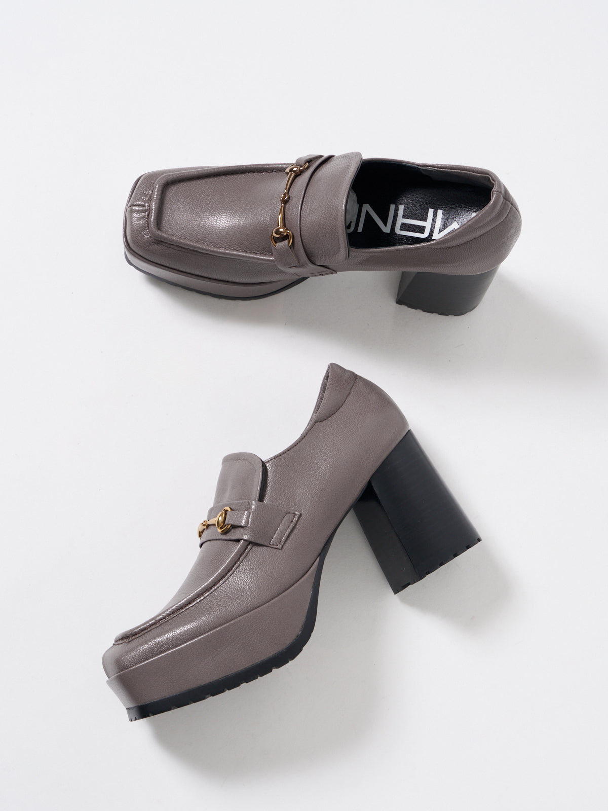 551207 Volume sole bit loafers