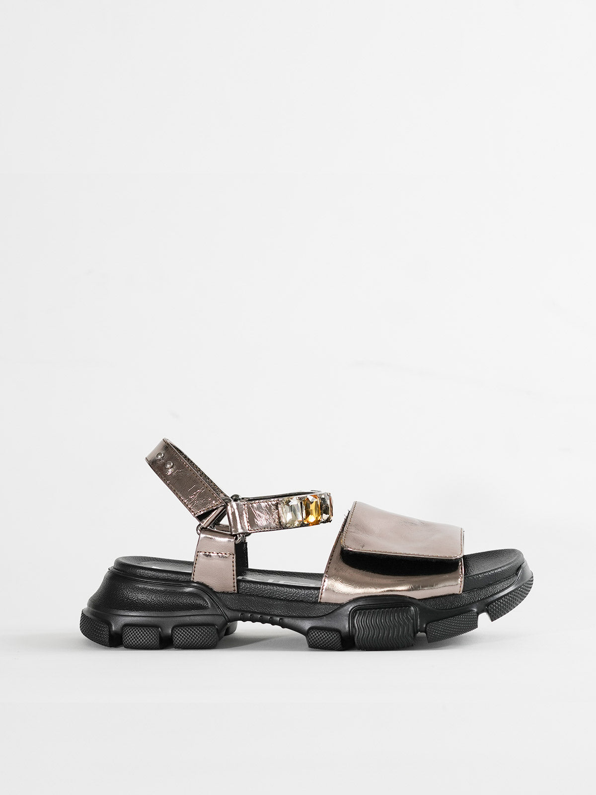 552186 ビジューサンダル