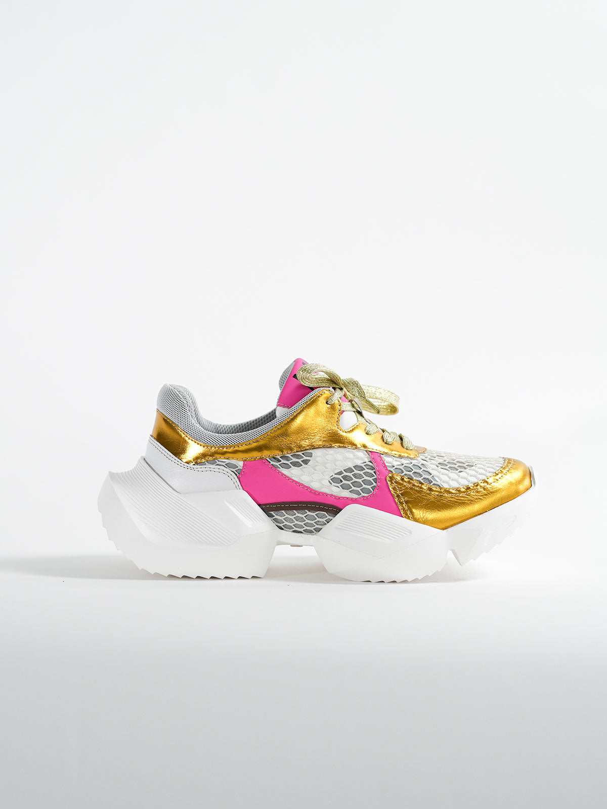 556090 Metallic mesh sneakers