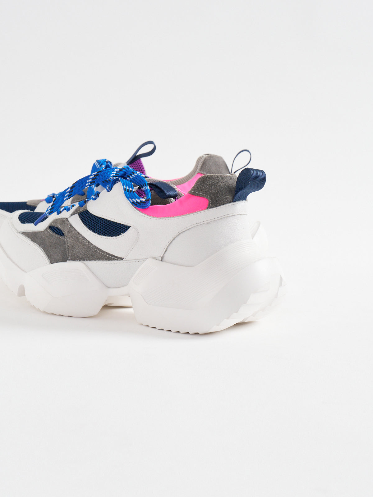 556094 Multi-material sneakers