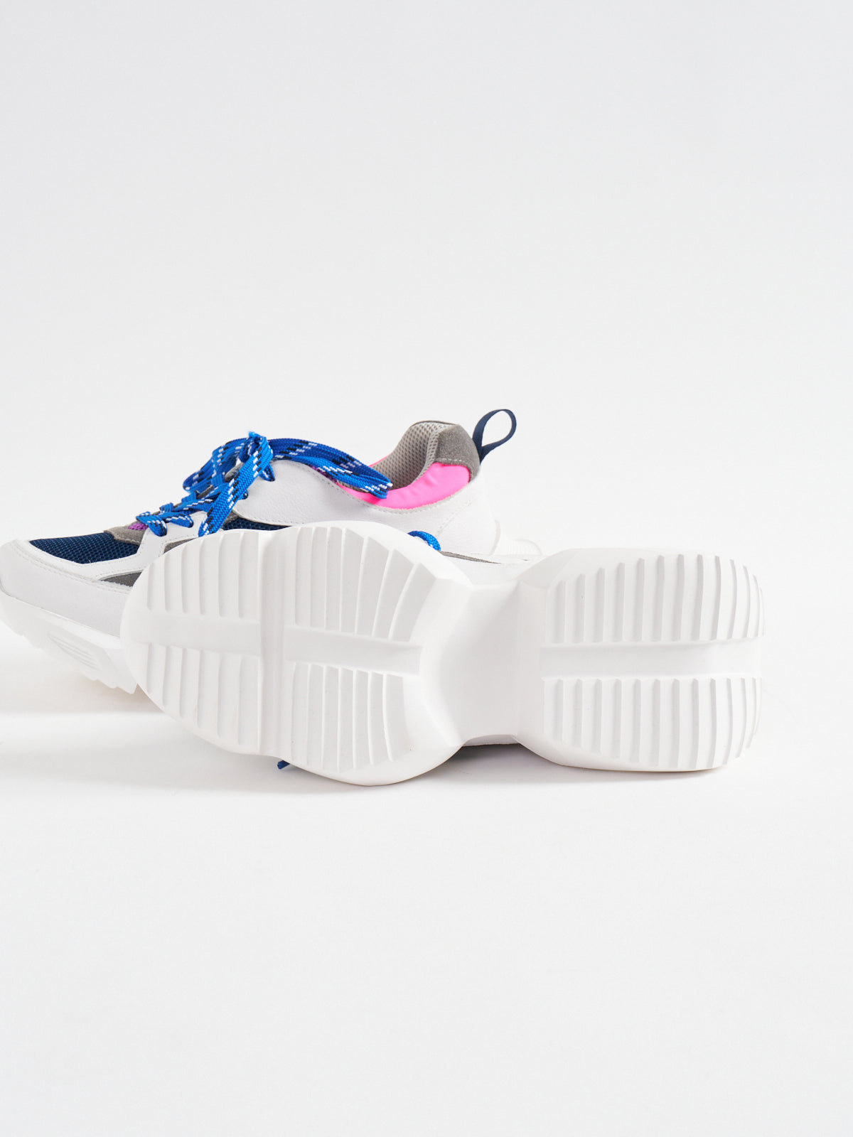 556094 Multi-material sneakers