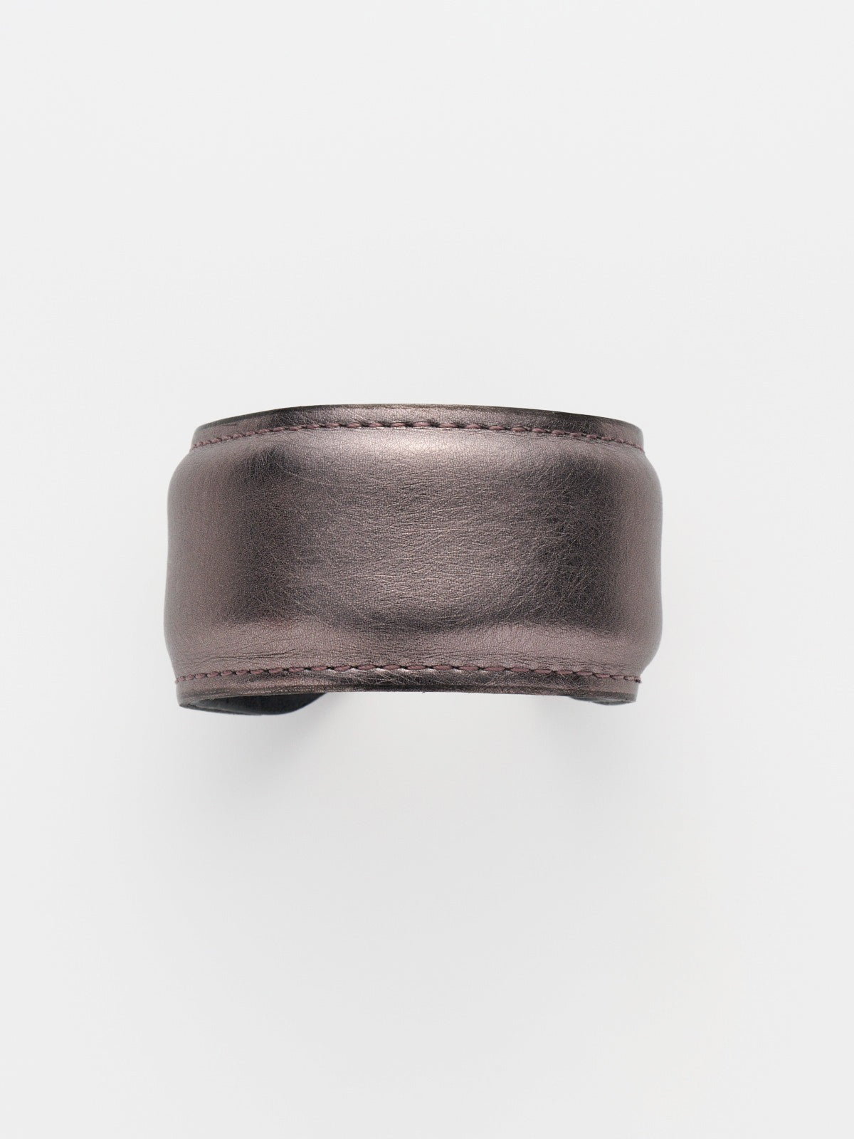 560230 lether cuff banngle