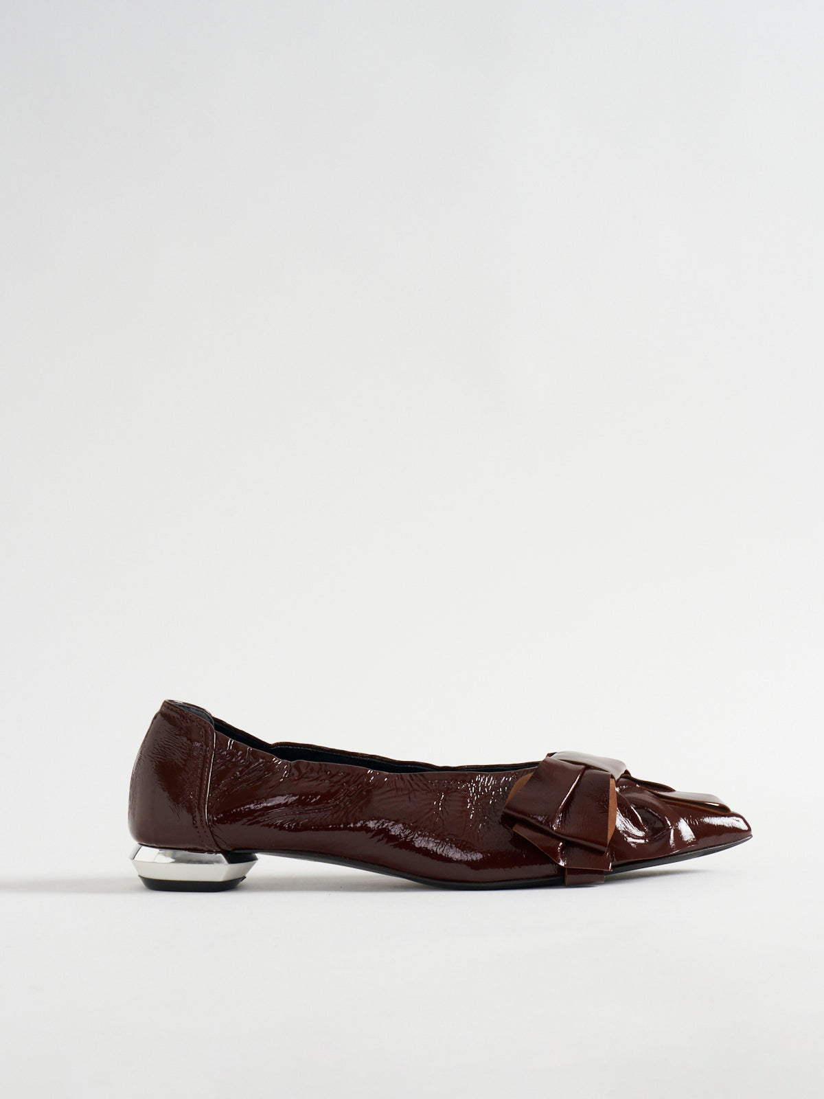 561000 ビッグリボンパンプス