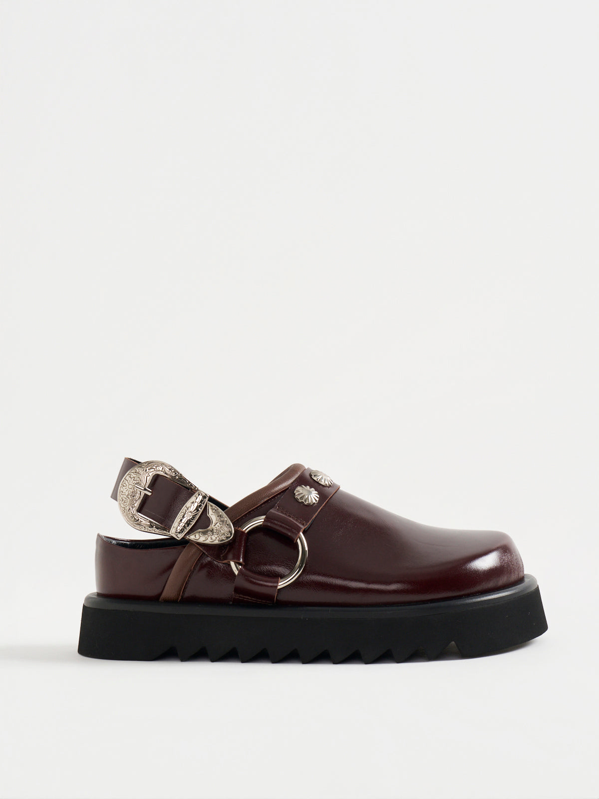 563000 オーネイトサボシューズ