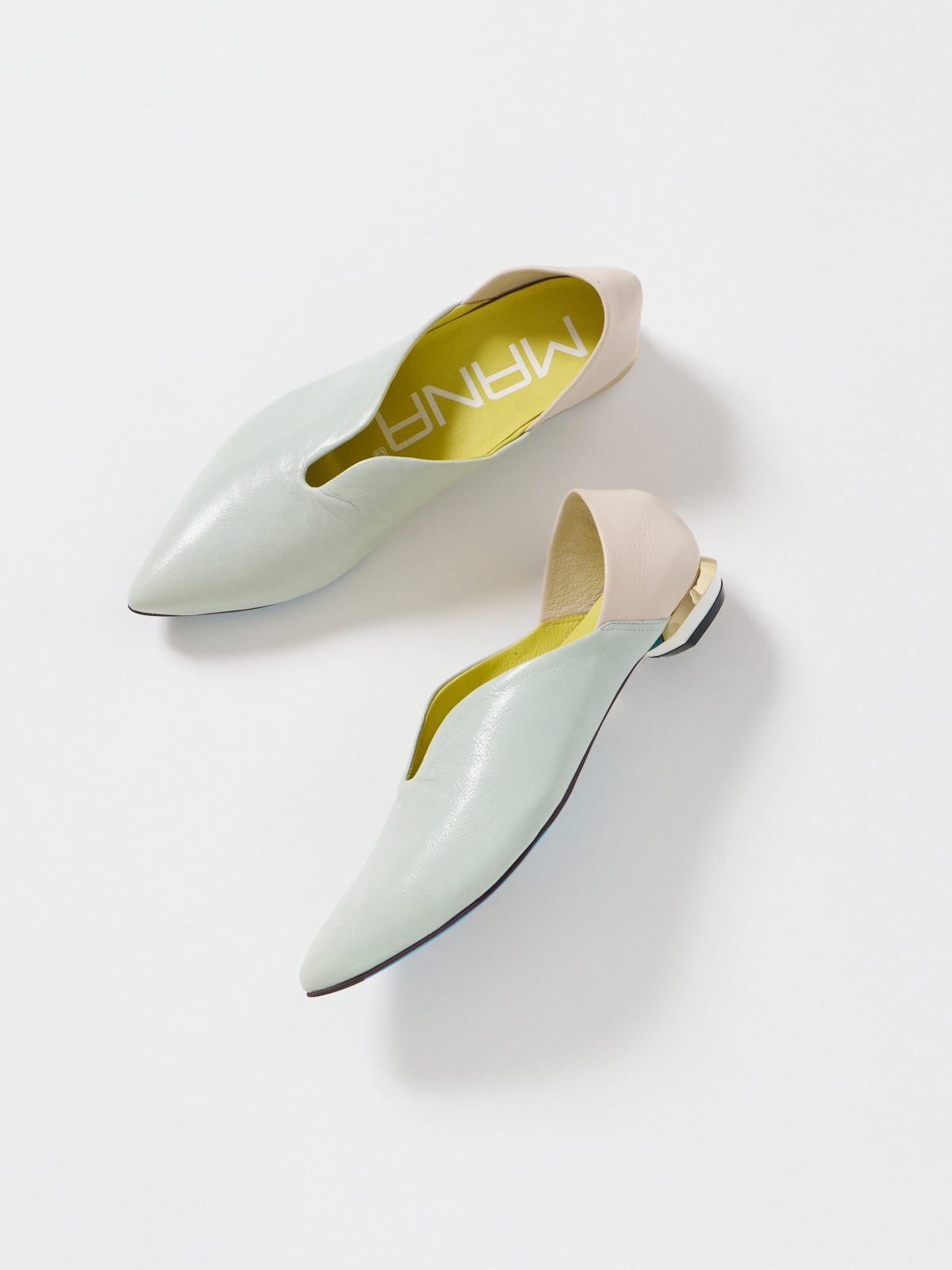 571171 Fluffy Babouche