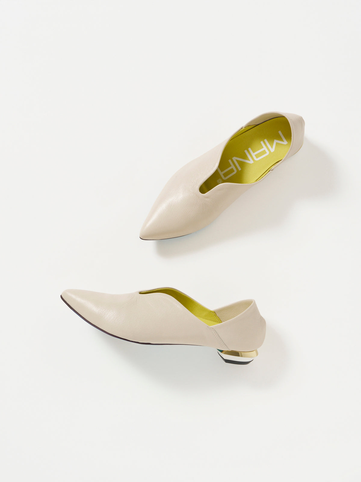 571171 Fluffy Babouche