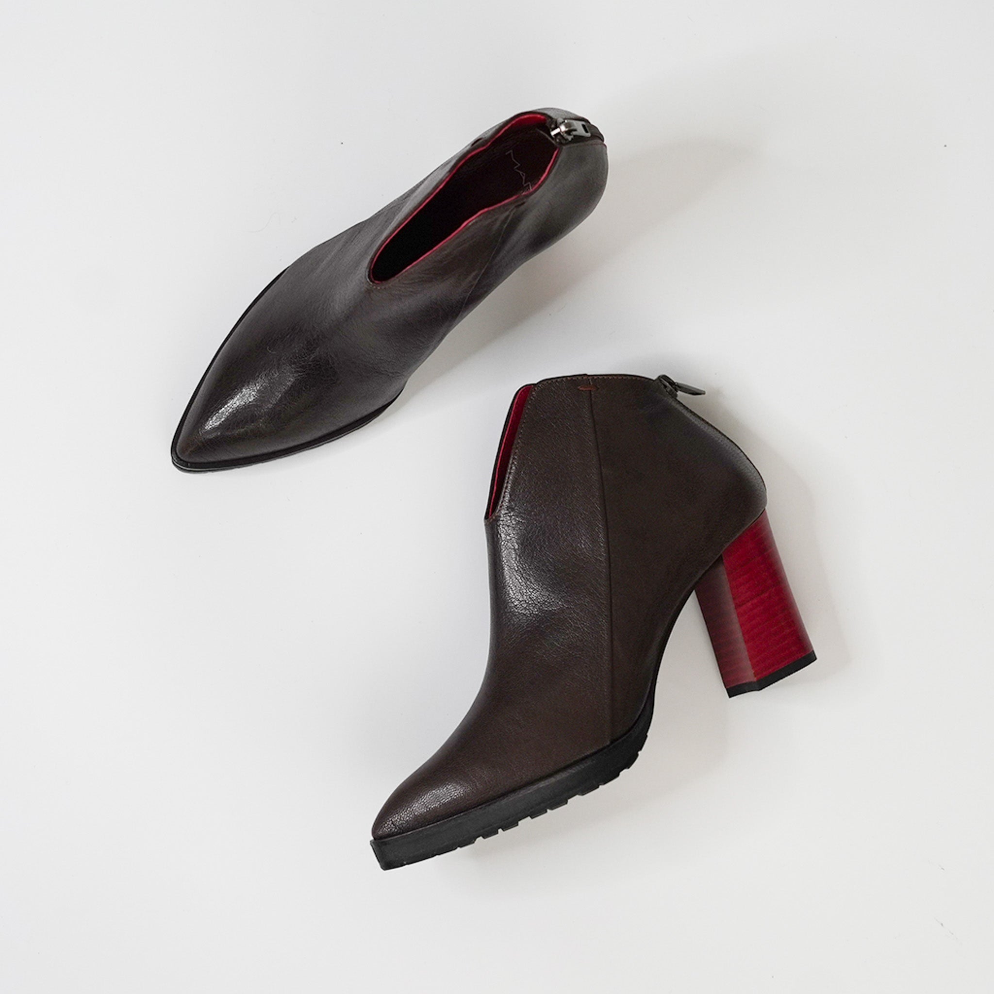 577073 Chunky boots