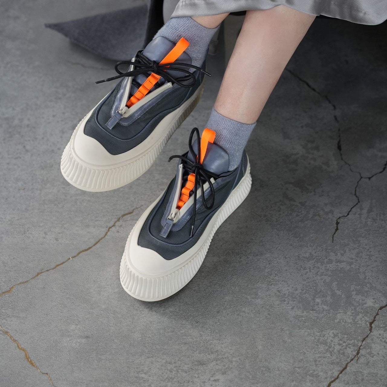 536078 & 546087 Block Shoelace Sneakers