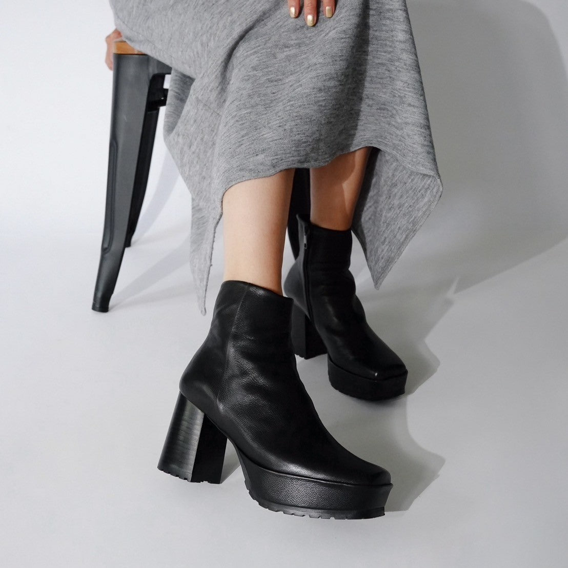 547091 ボリュームソール・ブーツ