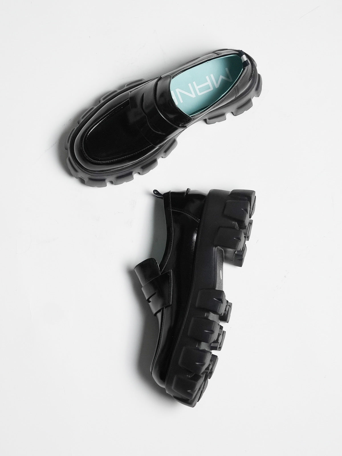 561013 Everyday Loafers<Mayumi SadaÃMANA>