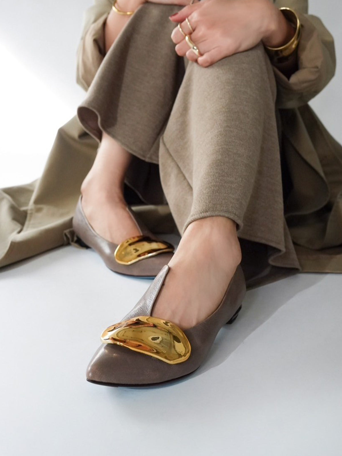 24AW – MANA
