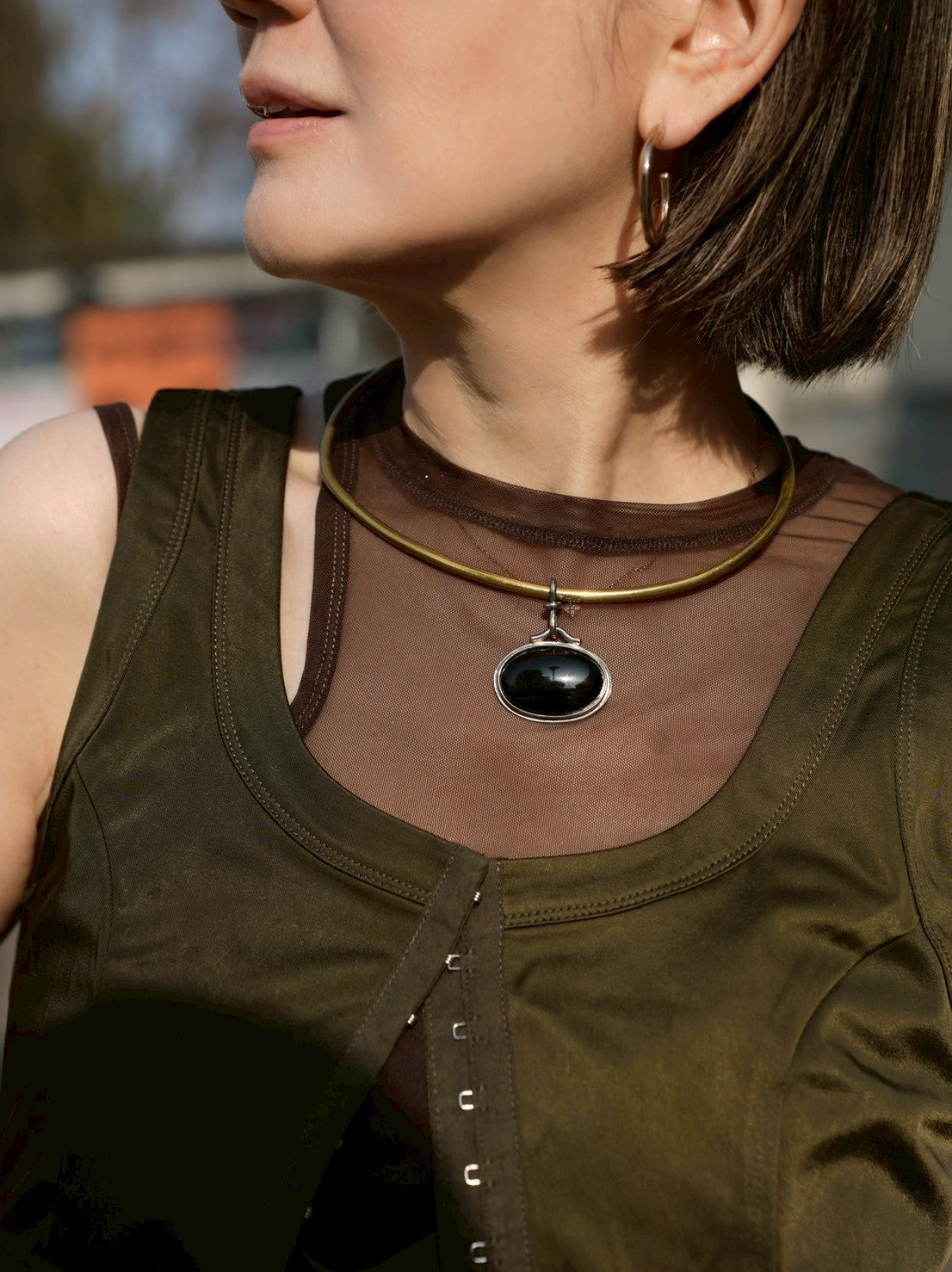560235 stone top