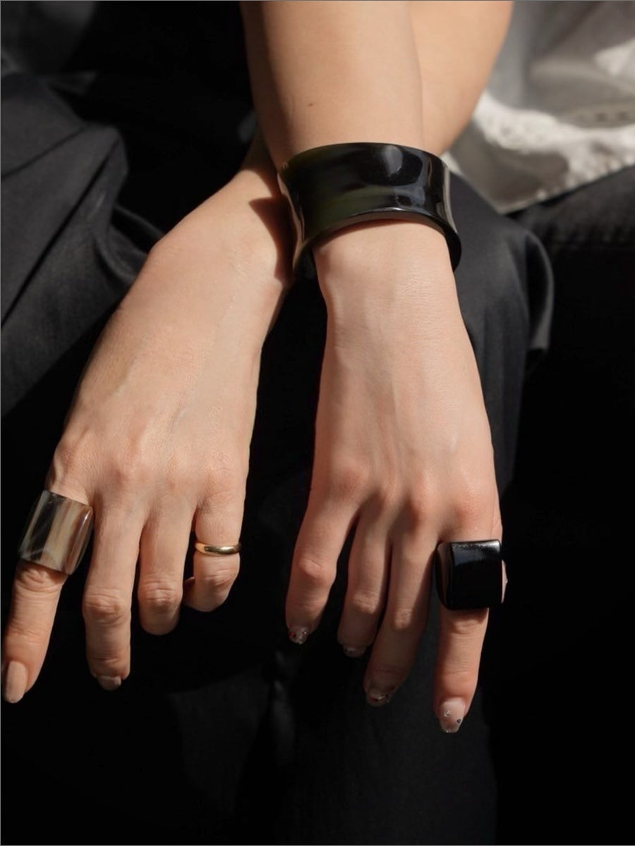 530220 Buffalo Horn Ring