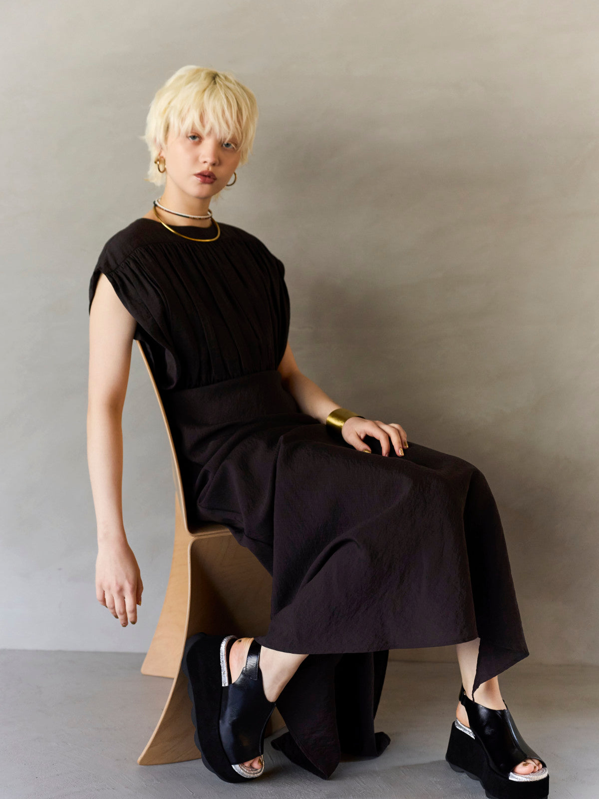 542181 ボリュームソール・ジュートサンダル