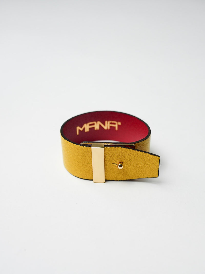 531152 メッシュパンプス – MANA