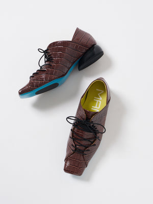 DARKBROWN EMBOSS