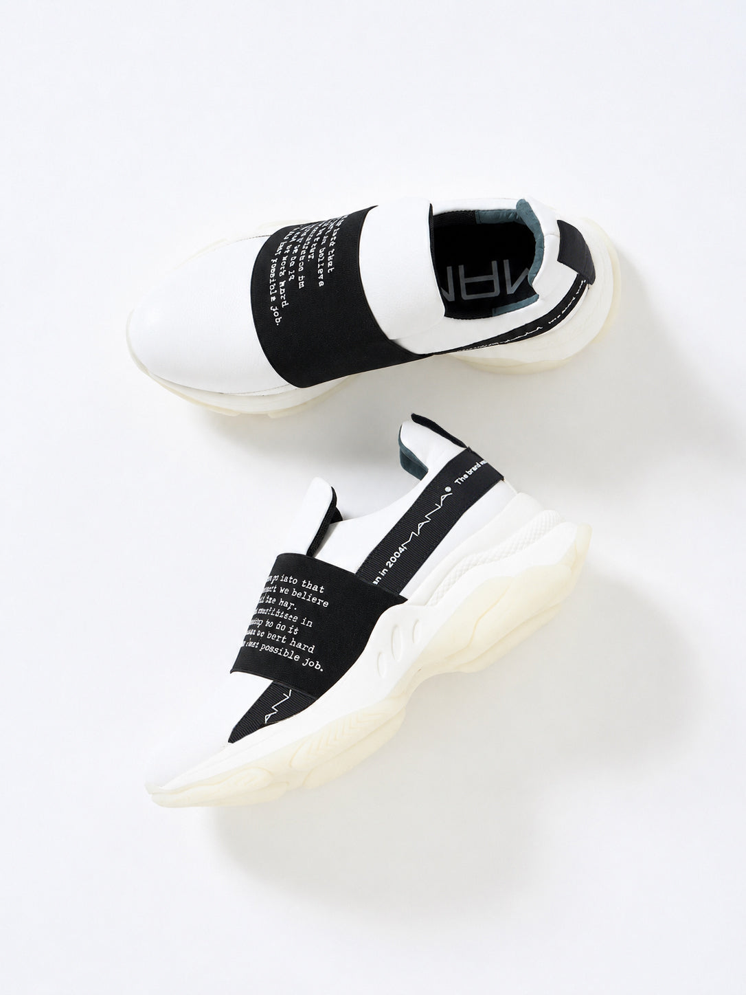 516063 Typelite Sneakers