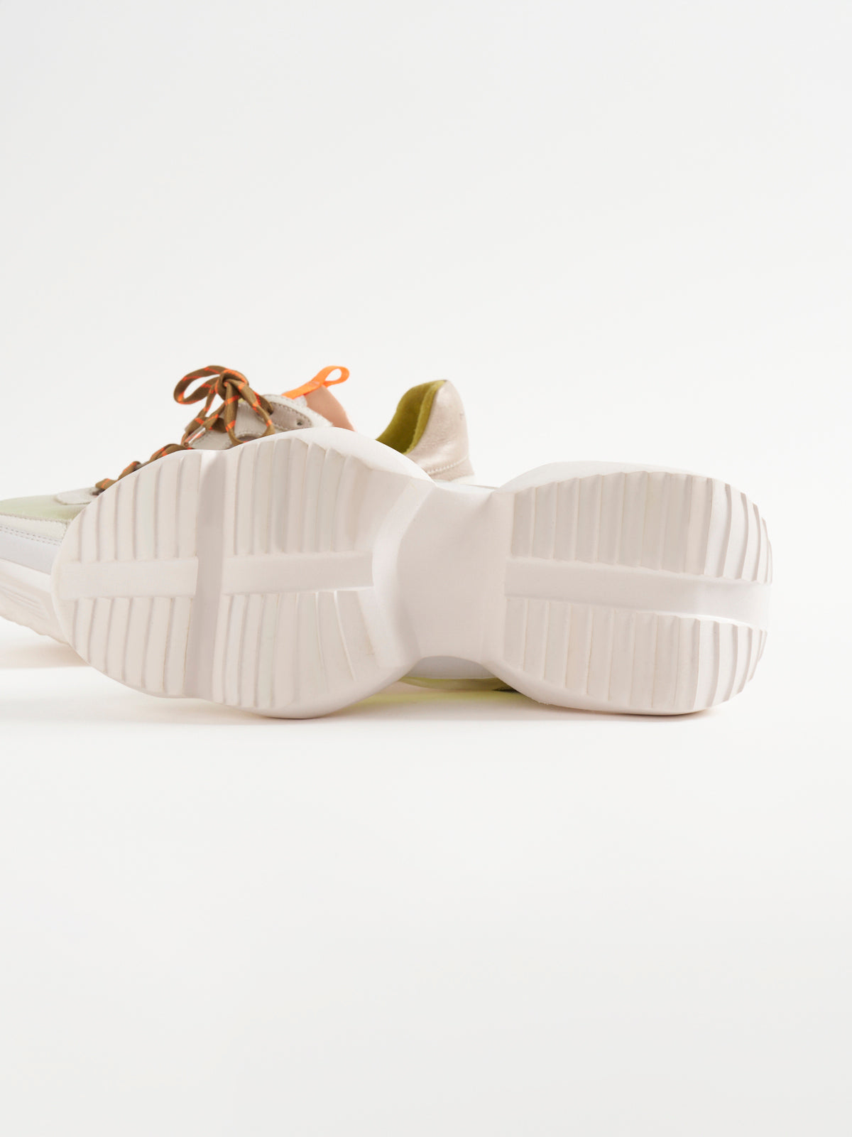 526067 Sheer sneakers