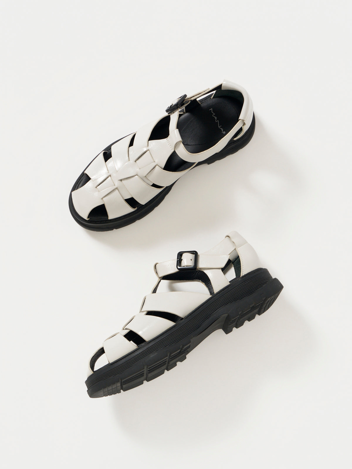 531148 Gurkha strap sandals