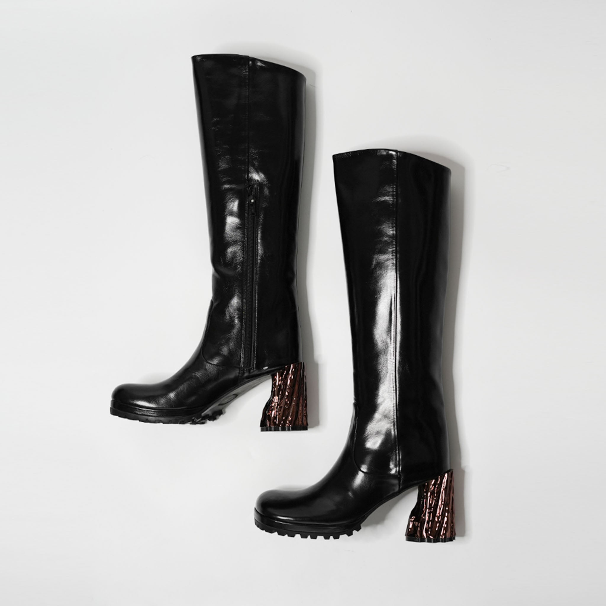 539020 Round toe long boots