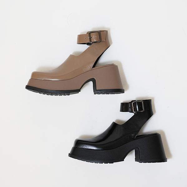 543018 Volume sole square belt