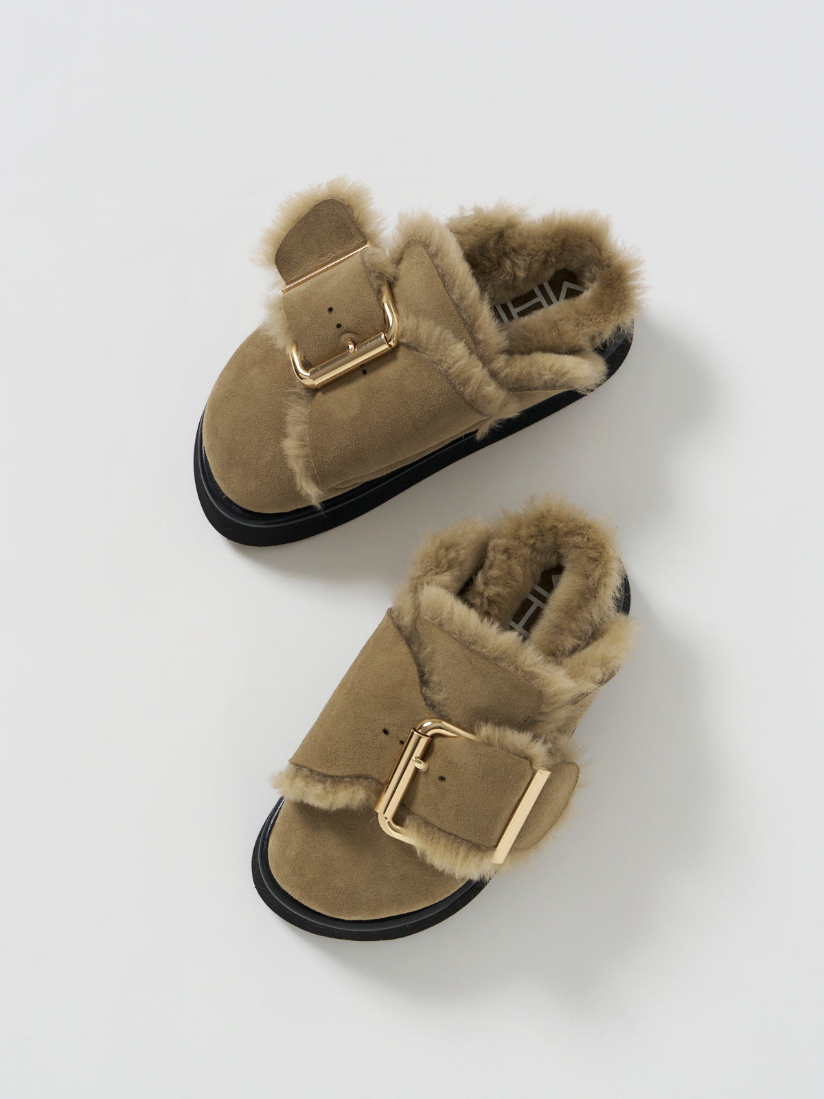 545028 Big Belt Mouton Clog
